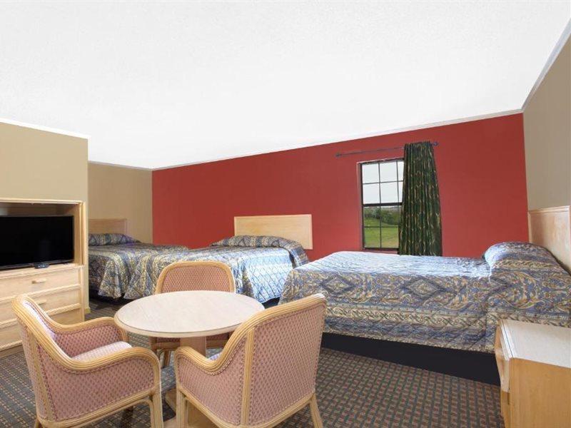 Knights Inn Wildersville Luaran gambar