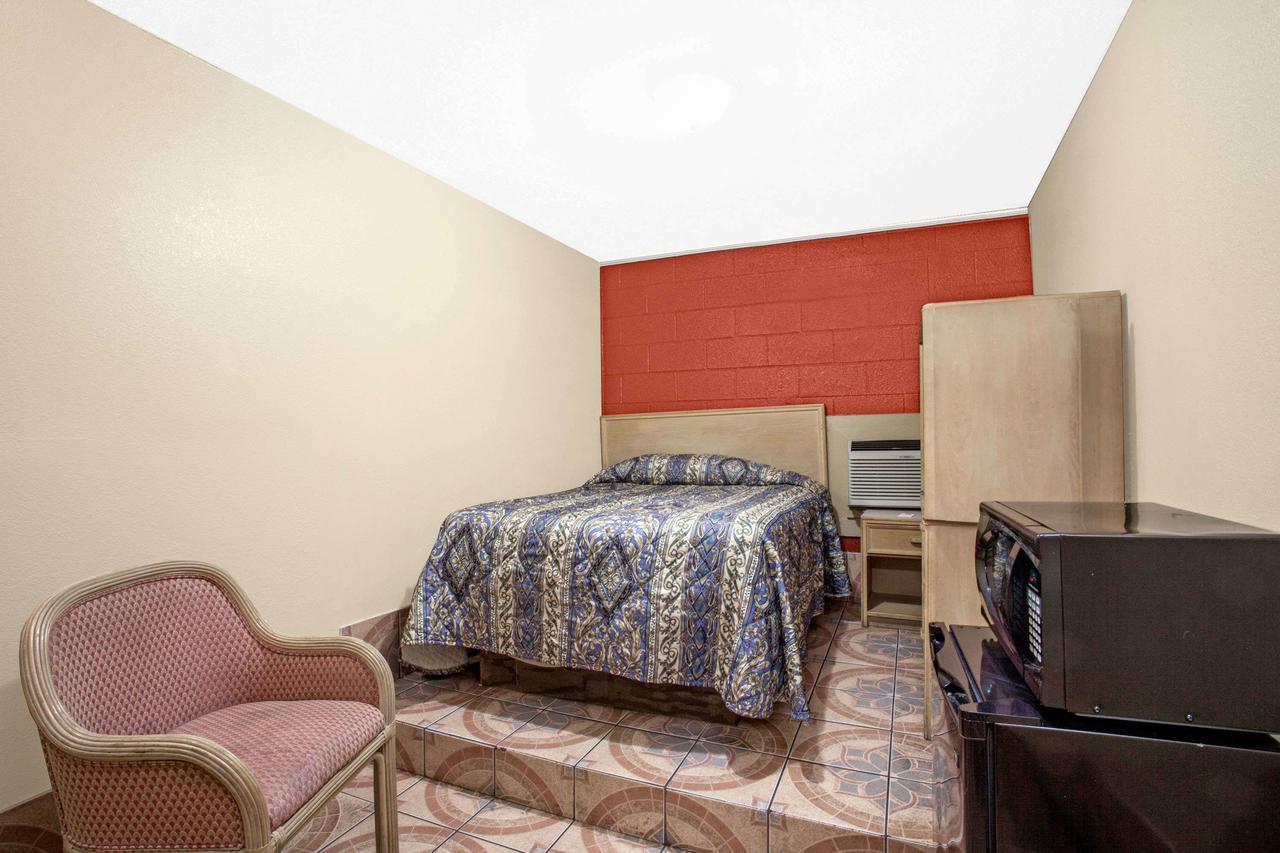 Knights Inn Wildersville Luaran gambar